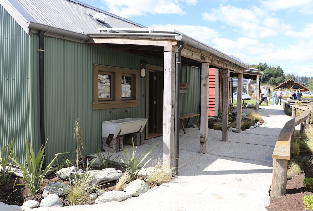 The Headwaters Eco Lodge 5/49