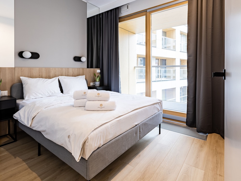 1 BEDROOM, APARTMENT