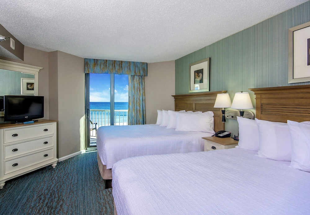 1 Bedroom, Condo, Deluxe, 2 Queen Beds, Ocean Front, Sofa