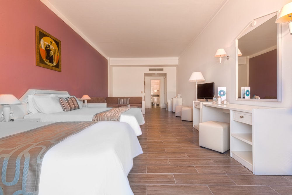 Kipriotis Panorama Hotel and Suites 16/66