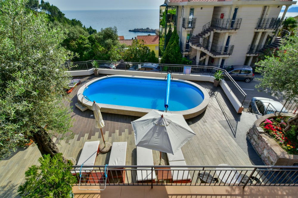 Apartments Kentera 43/50