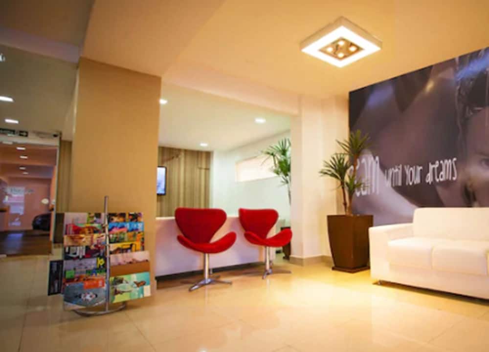 Clh Suites Foz Do Iguacu 38/48