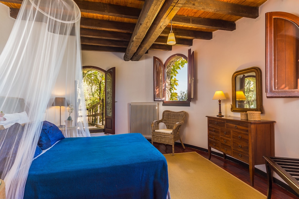 2 BEDROOMS, VILLA, PRIVATE POOL