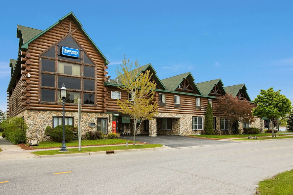 Days Inn by Wyndham Mackinaw City/Bridgeview Area 54/61