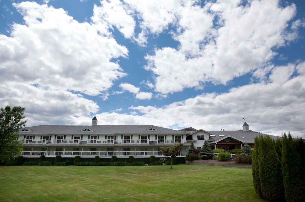 South Thompson Inn 64/69