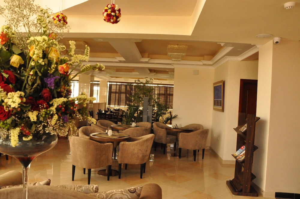 Addissinia Hotel 42/51
