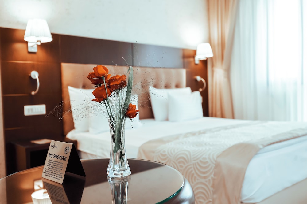 Grand Hotel Coroana 28/55