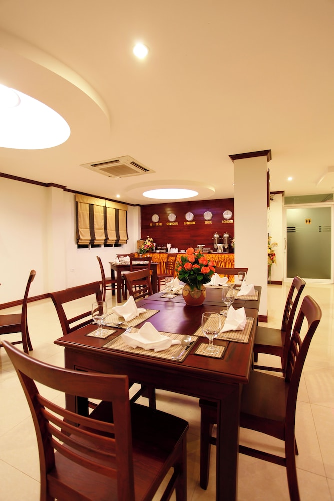 Lao Golden Hotel 44/53