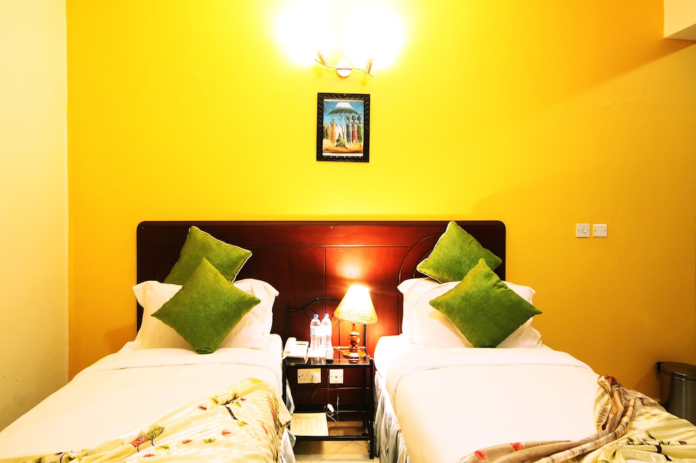 Crest Safari Lodge 26/63