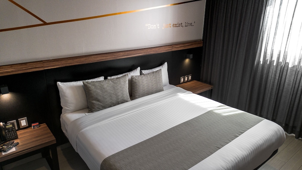 Hotel Bedford 14/50