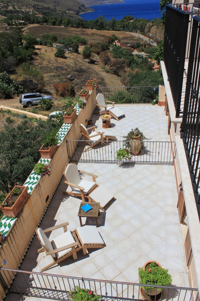 Hotel Torre Bennistra 46/50