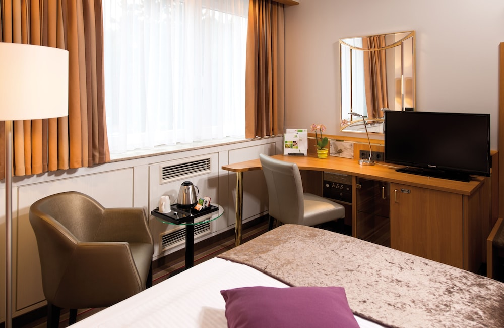 Leonardo Hotel Frankfurt City South 66/84
