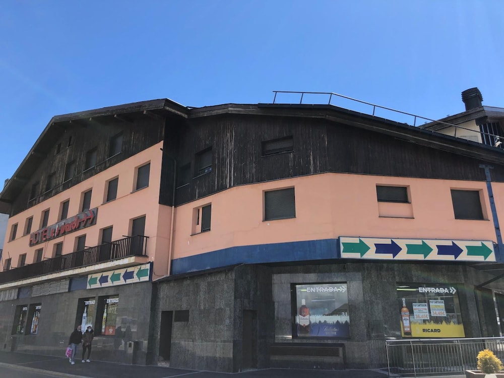 Refugi Dels Isards Hotel 6/39