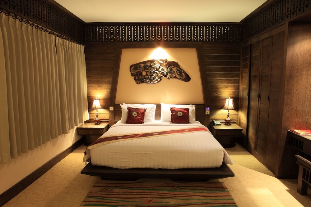RueanPhae Royal Park Hotel 29/50