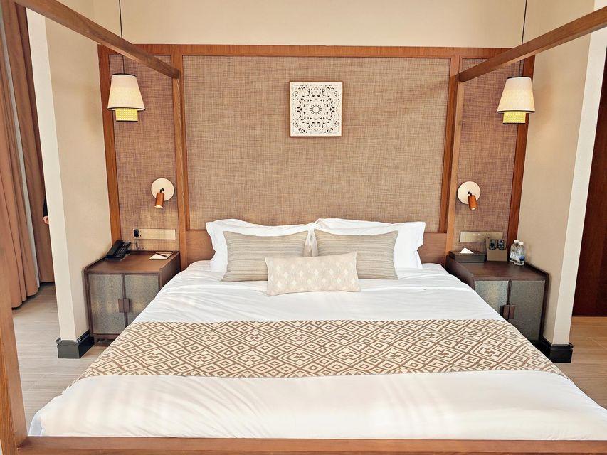 Grand, Water Villa, Type C, Suite, 1 King and 2 Double Beds