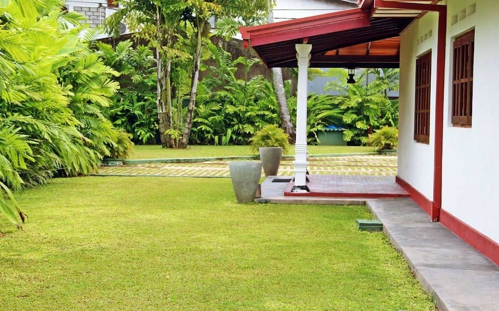 Thotiya Villa 19/29