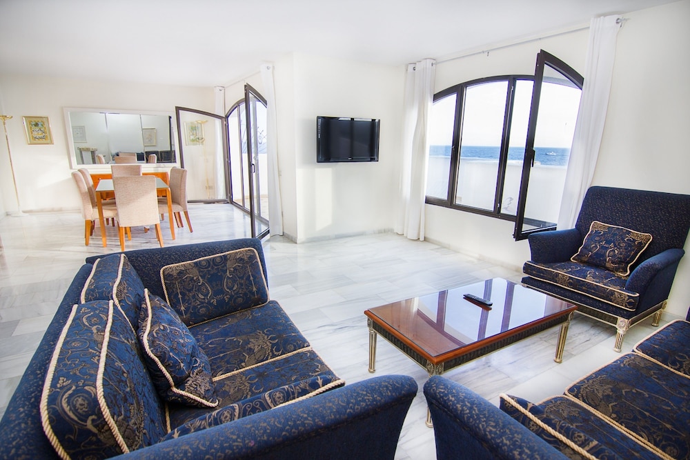 Park Plaza Suites Apartamentos 22/36