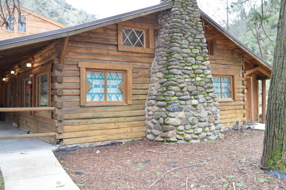 Red Bud Lodge 2/17