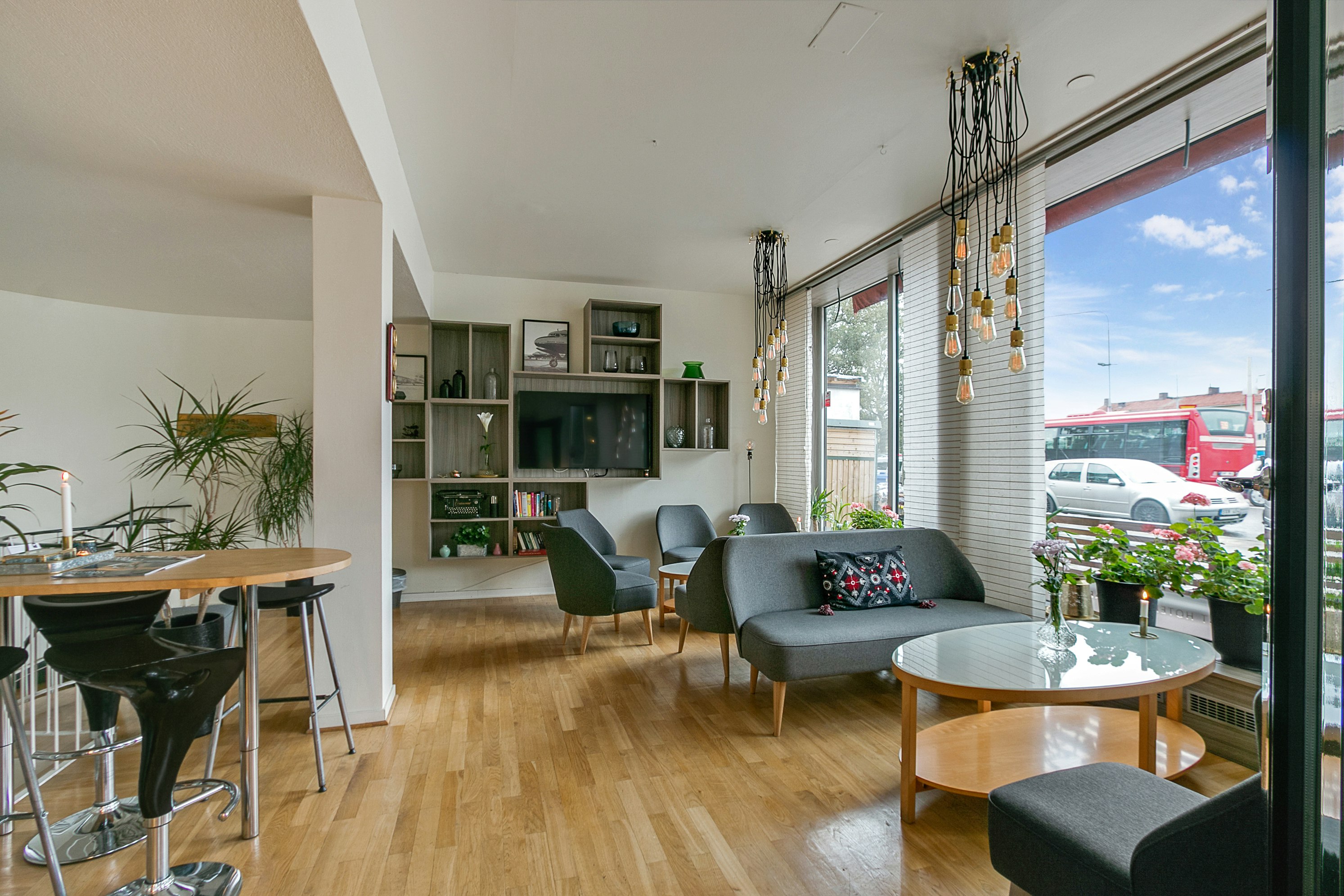 First Hotel Brommaplan 26/51