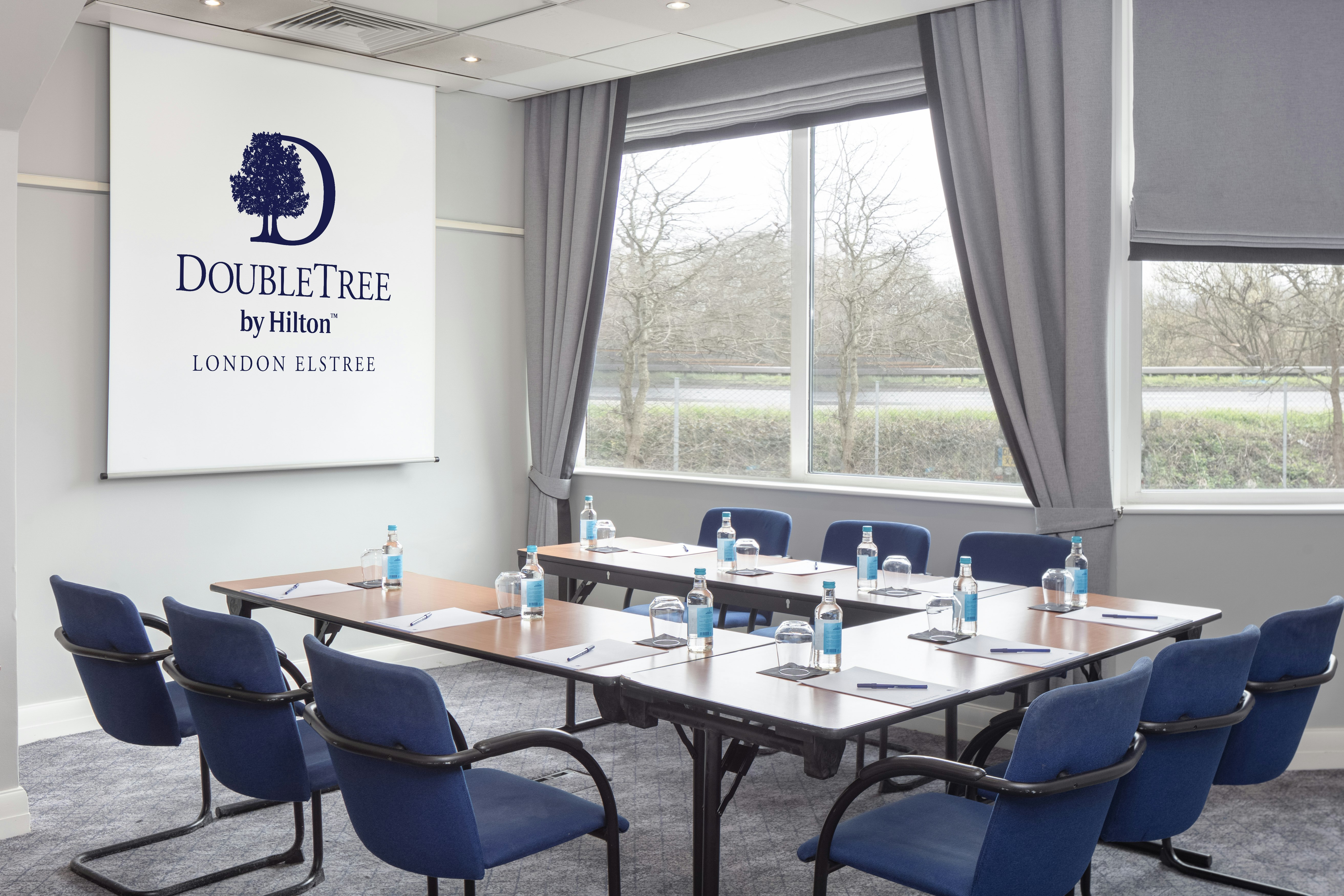 DoubleTree by Hilton London Elstree 71/73
