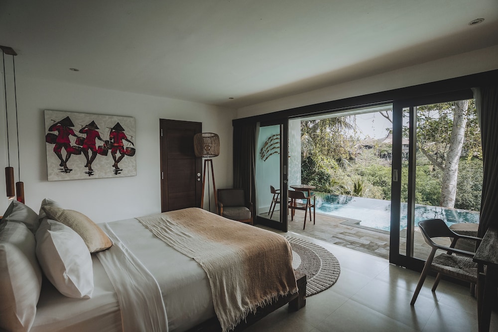 The Pandora Hotel 23/50