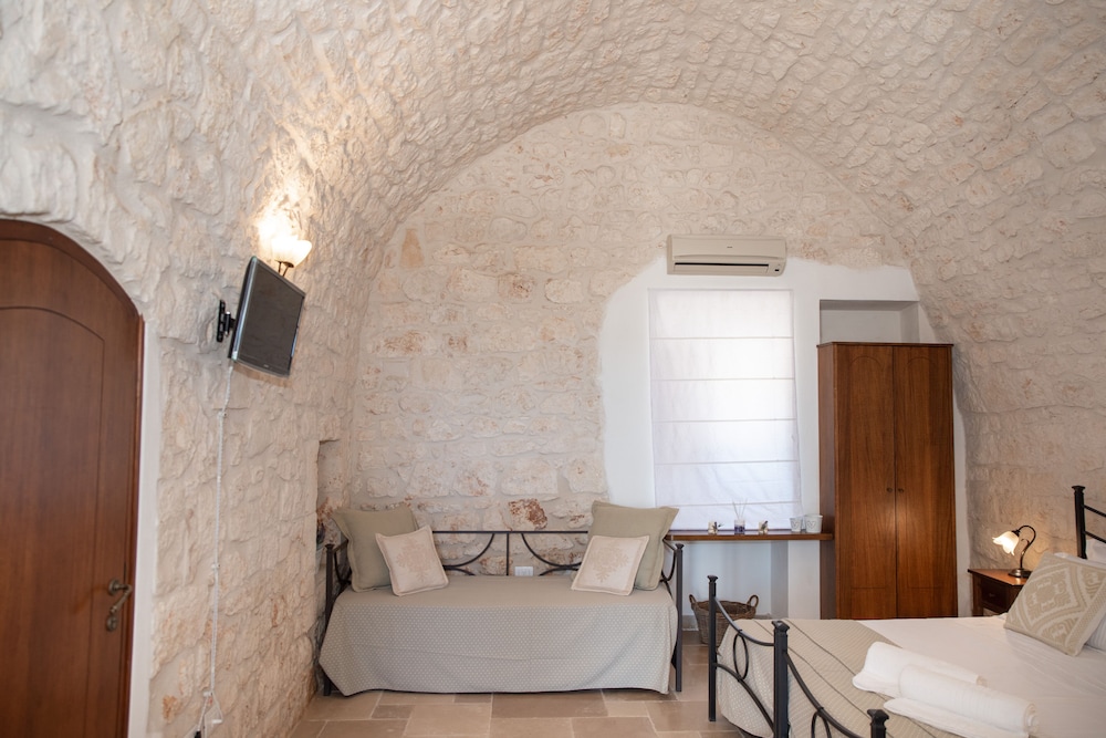 Masseria Donna Nina 50/50