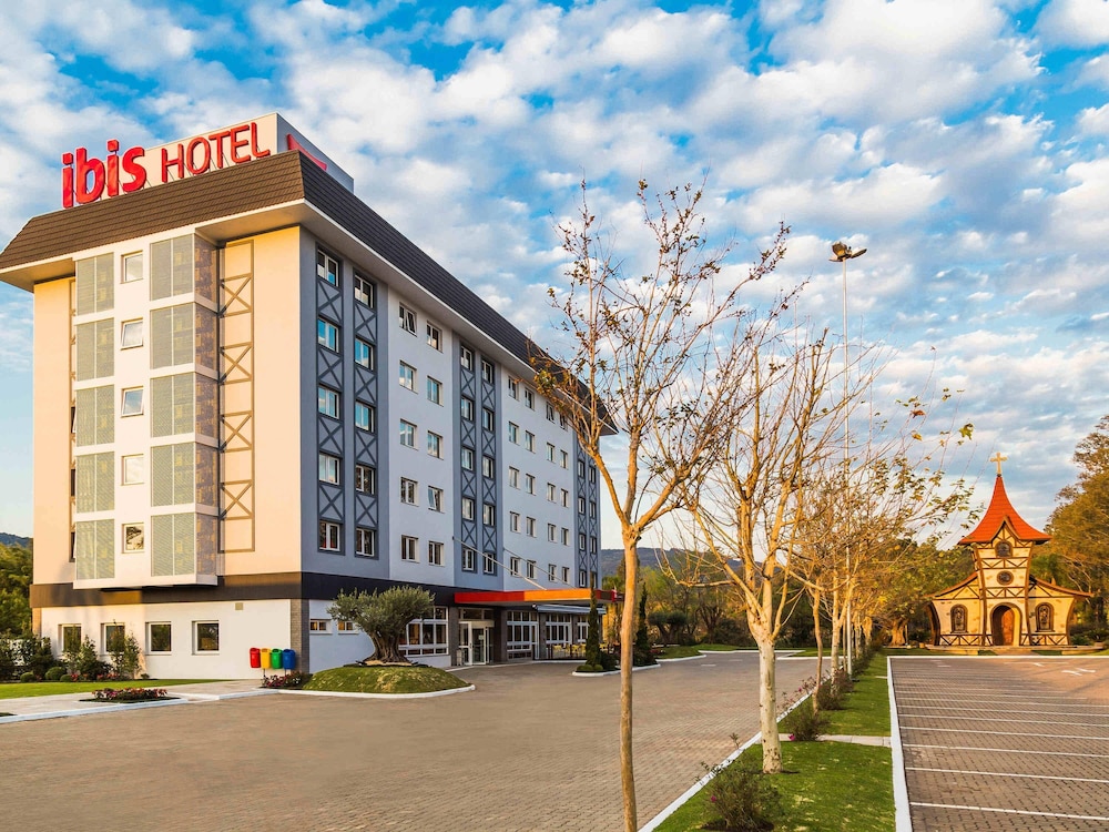 Ibis Igrejinha 9/78