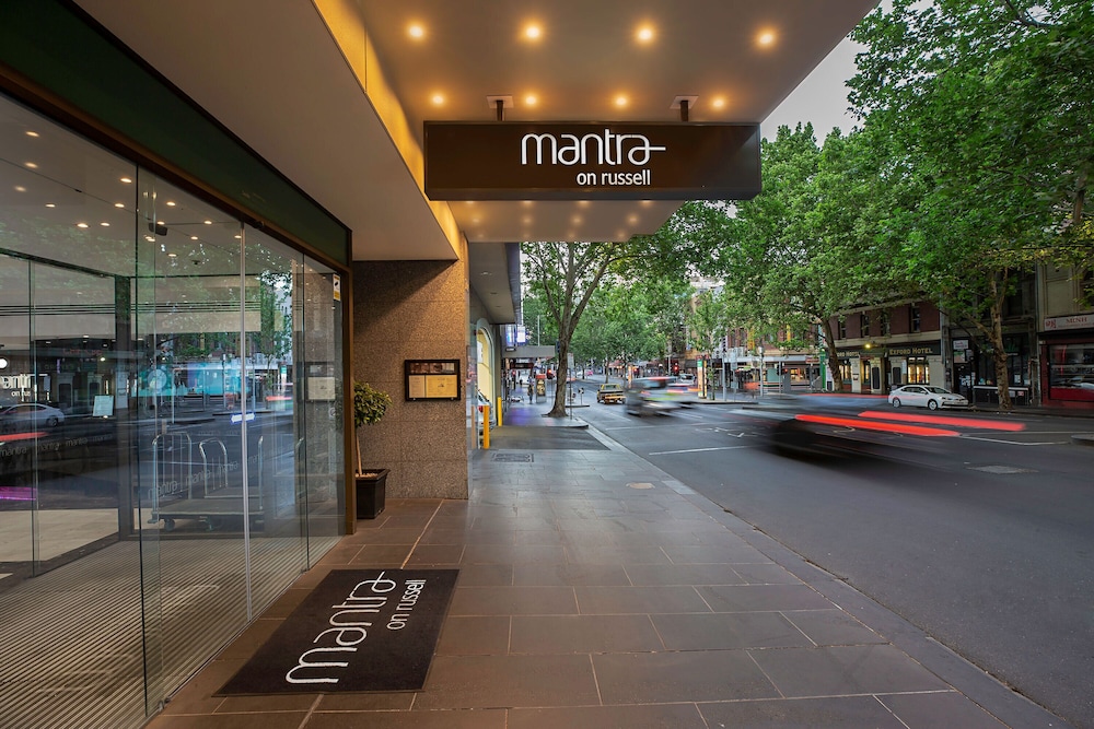 Mantra on Russell Melbourne 61/64
