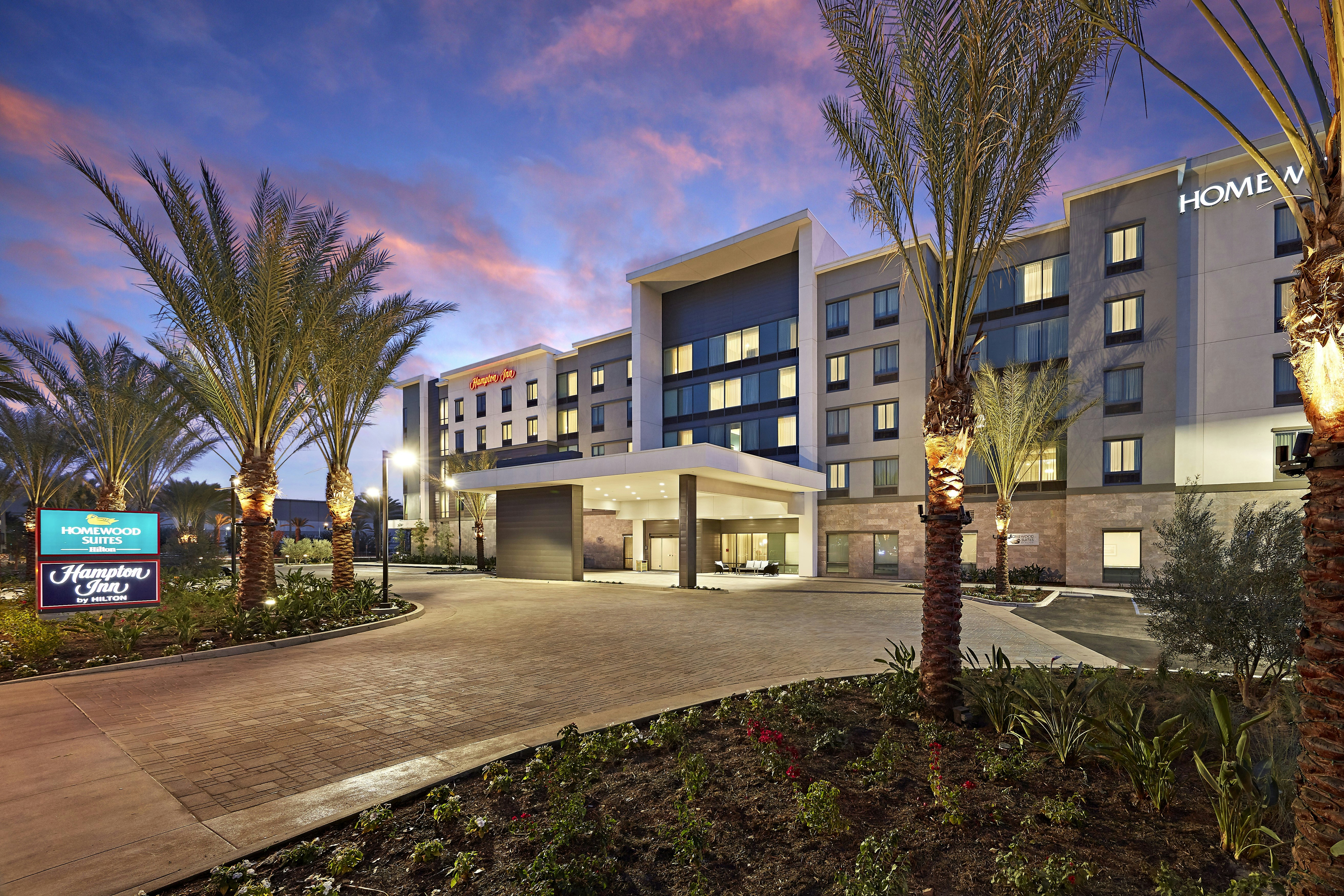 Hampton Inn Long Beach Airport 67/67