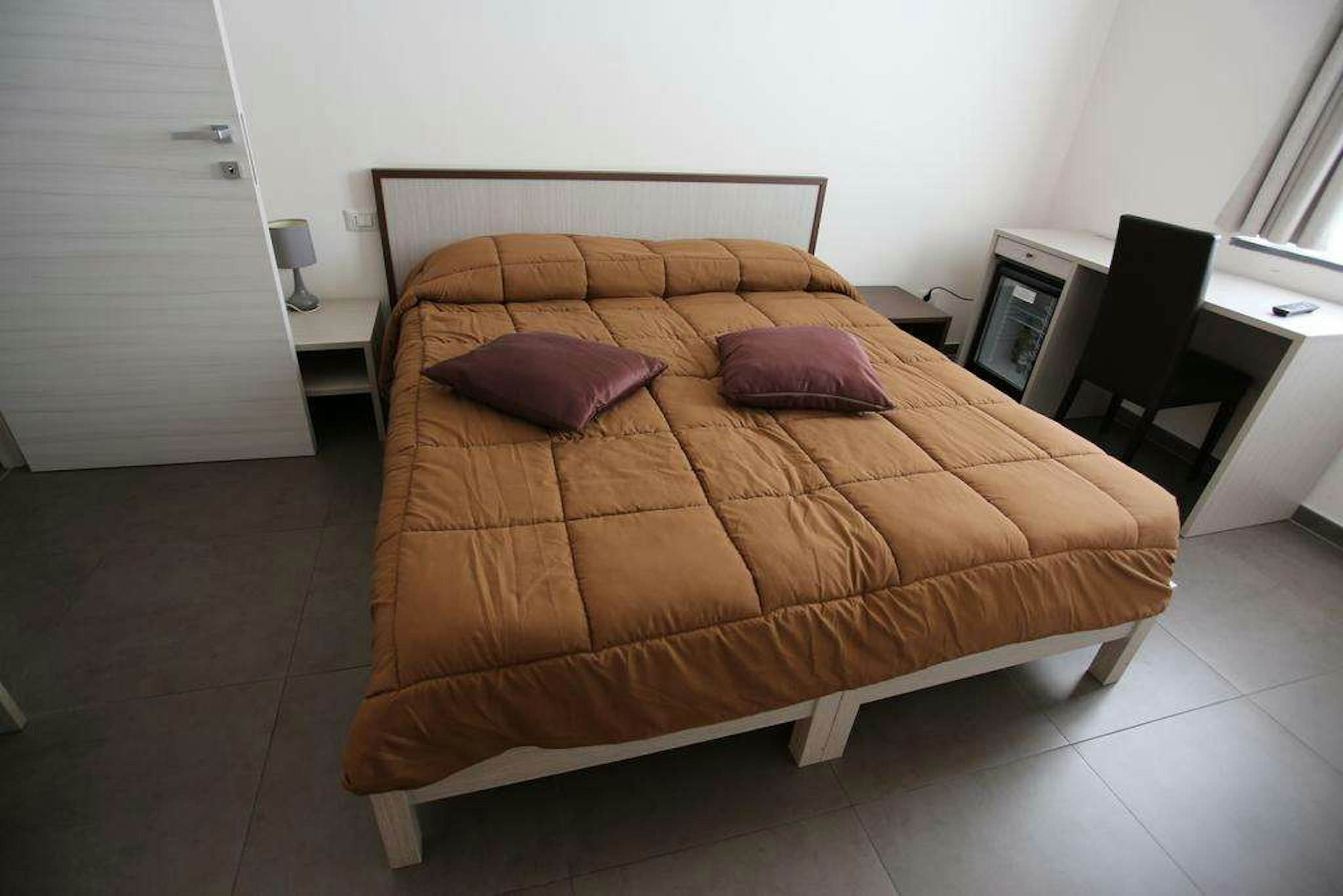HOTEL EUBEA 29/79