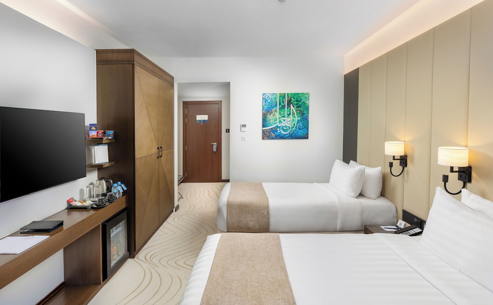 Room, Twin Beds