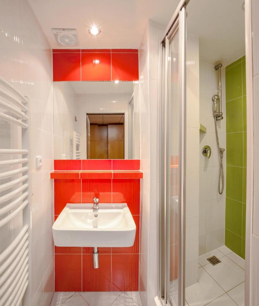 Gol Garni Hotel 41/46