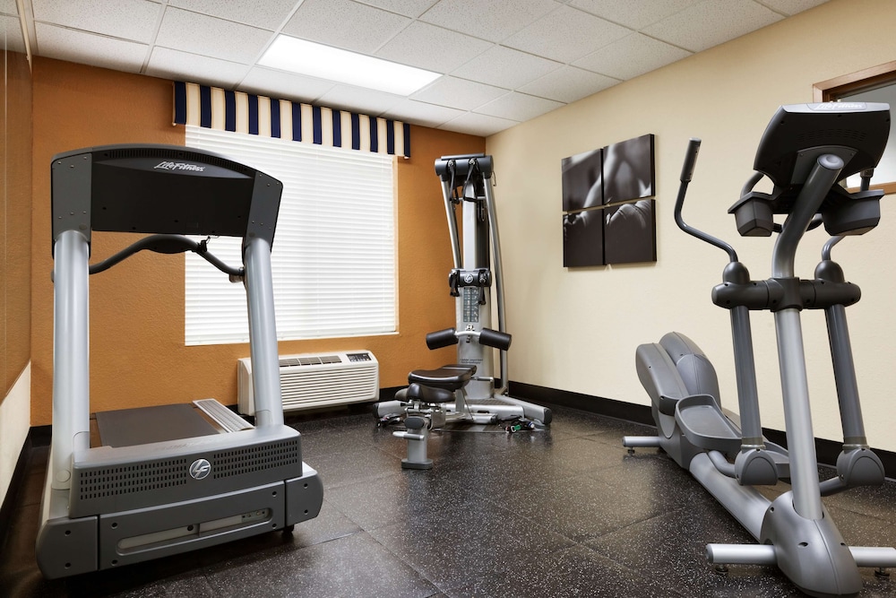 Country Inn Suites By Radisson Lexington Va 39/57