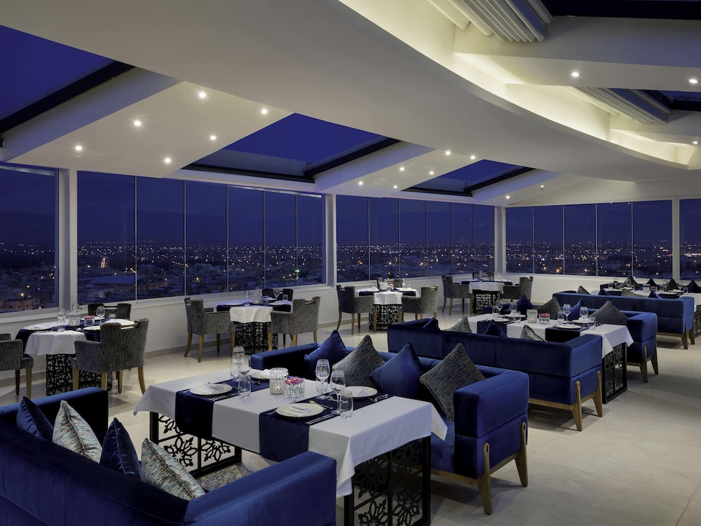 موفنبيك القصيم(Movenpick Qassim) 33/66
