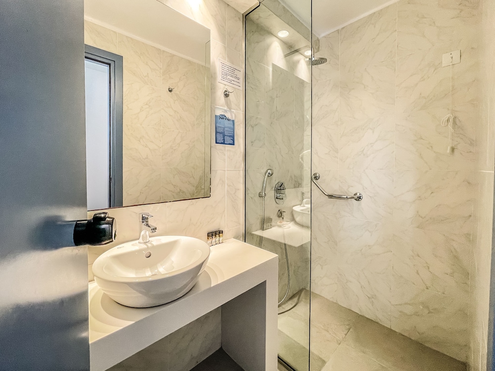 Alia Beach Hotel Adults only 18+ 45/48