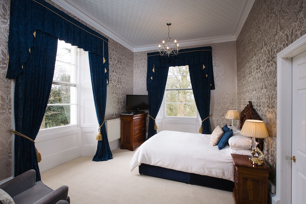 Elm Grove Country House 5/50