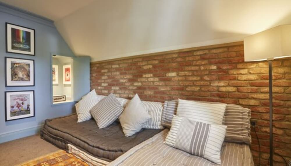 The Great House at Sonning 21/34