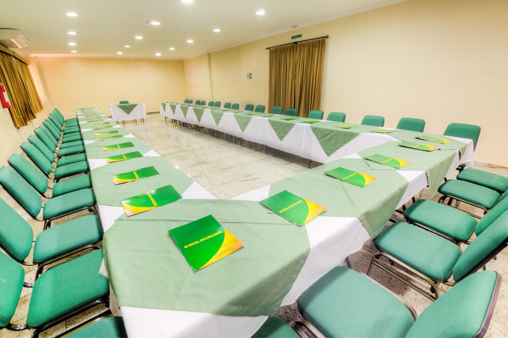 Hotel Golden Park Uberaba 59/71