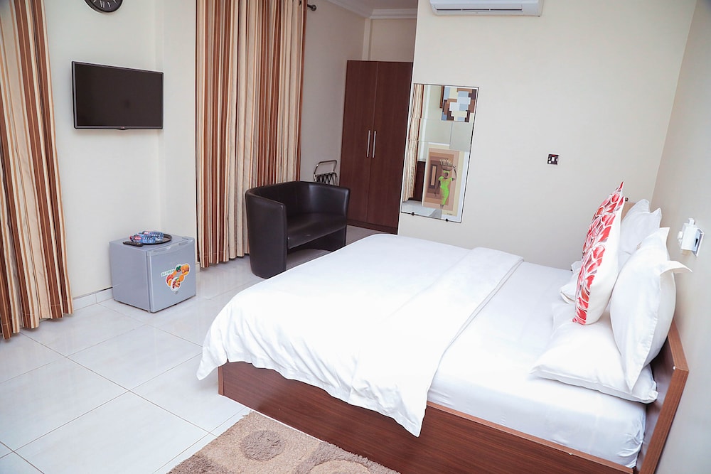 Park View Hotel 24/45