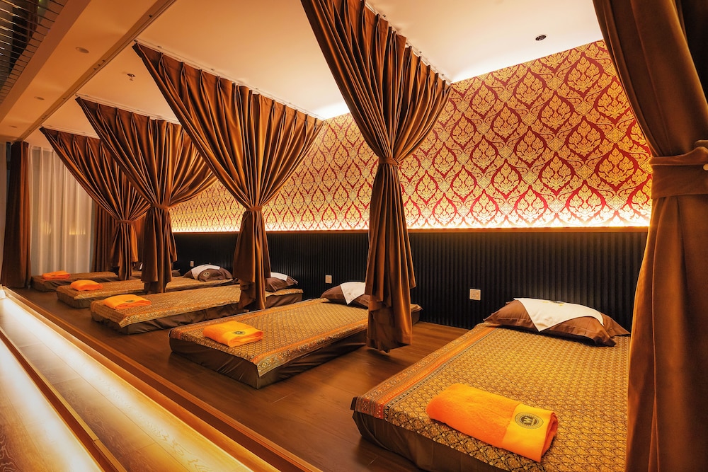 Won Majestic Hotel Cambodia 25/50
