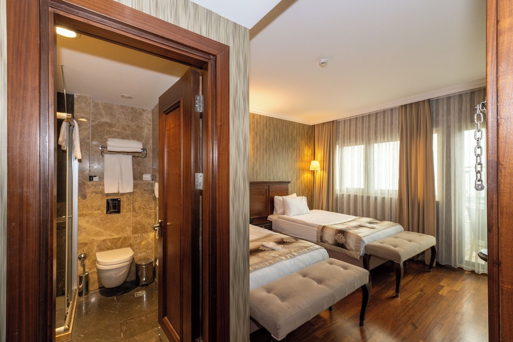 Crestium Taksim Prive & Spa 48/62