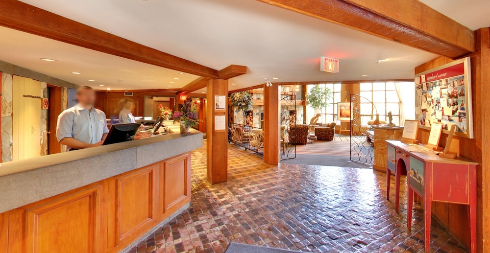 lobby