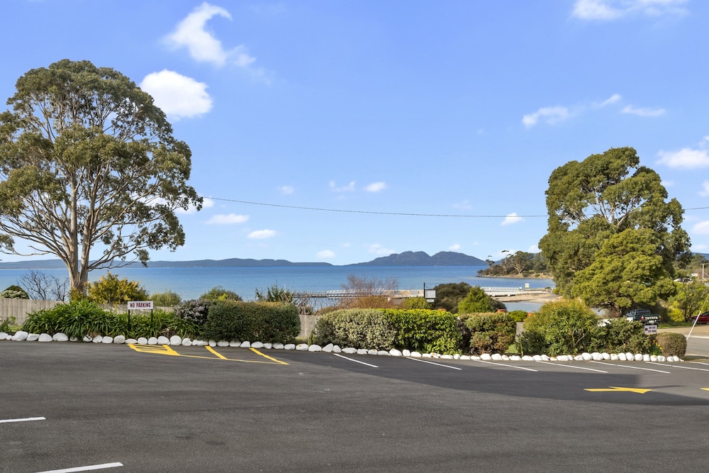 Amos House Swansea Ocean Villas 19/26