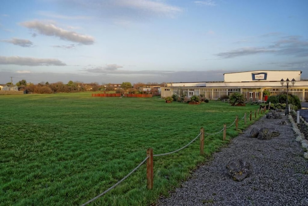 Sand Bay Holiday Village - Adults Only 62/67