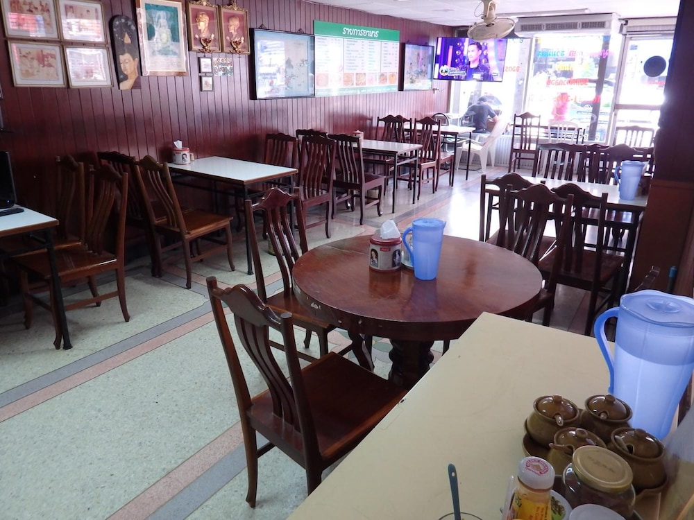 Sakol Hotel Korat 34/41