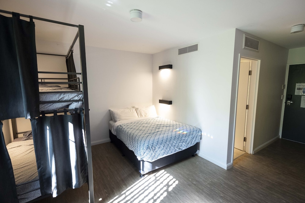 YHA Byron Bay 15/33