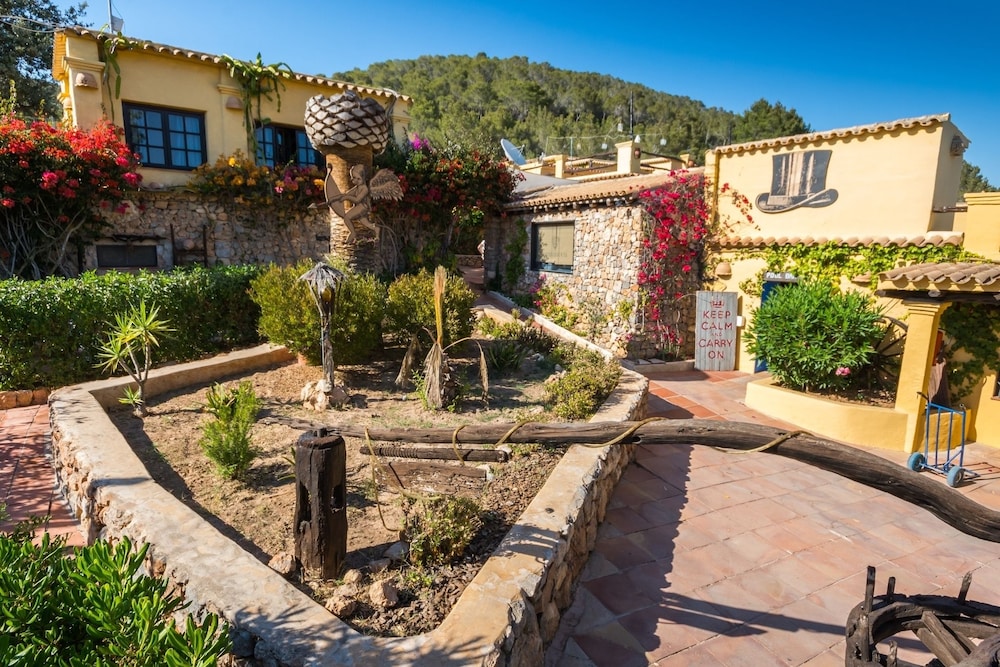 Pikes Ibiza - Adults Only 39/50