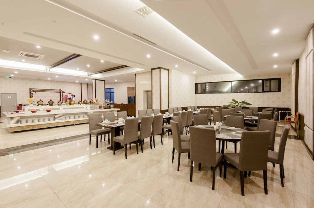 Muong Thanh Grand Lao Cai Hotel 54/63