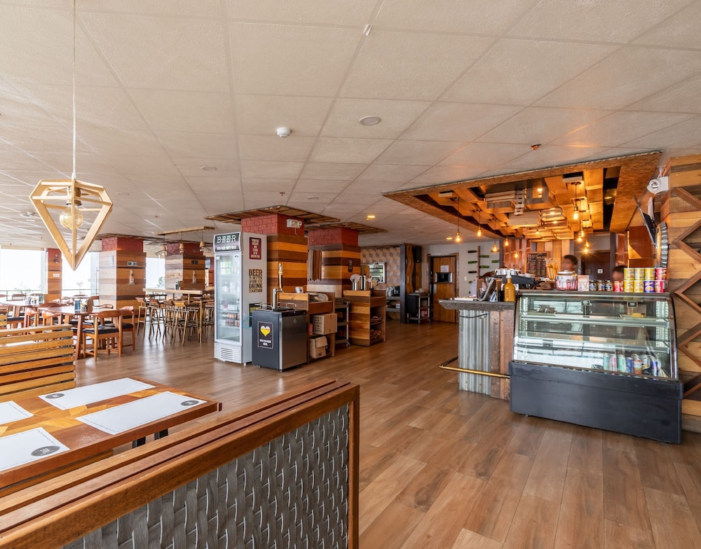 The Podium Boutique Hotel 7/40