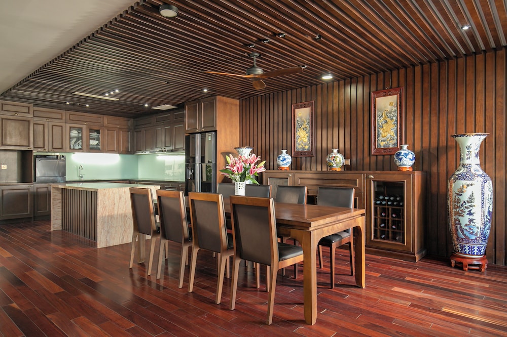 Palazzo 2 Hotel Danang 45/50